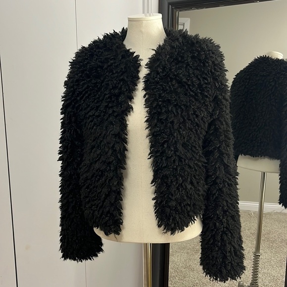UGG fur jacket - Picture 6 of 17